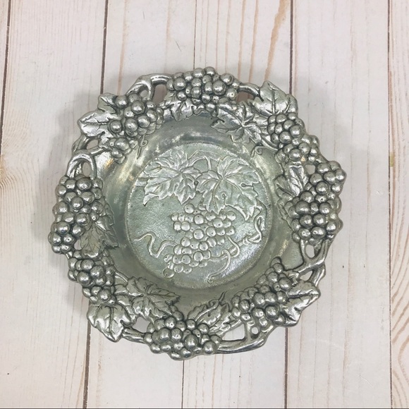 Vintage Arthur Court Grape Wine Caddy Coster Aluminum 1995 Taiwan - Picture 2 of 5